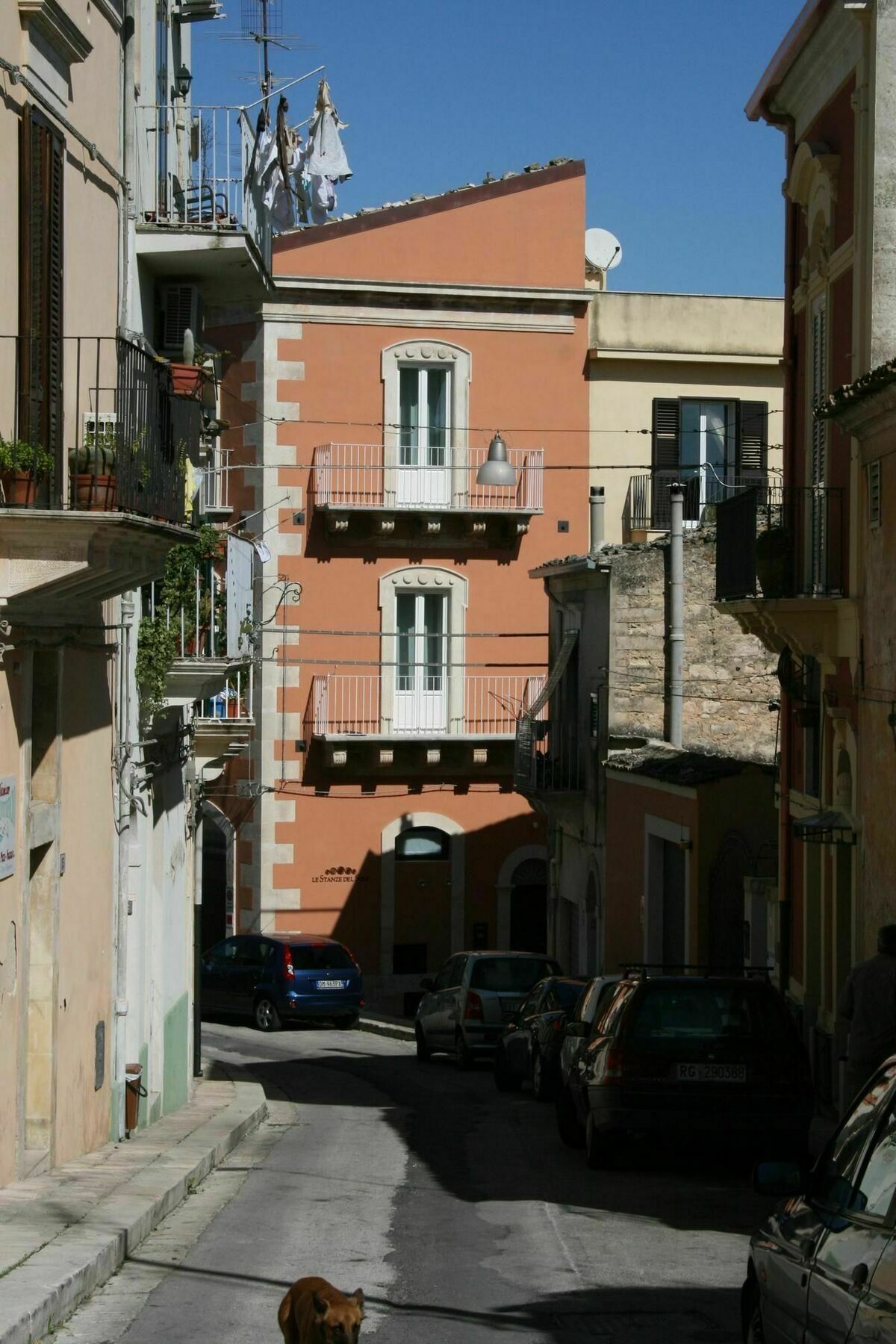Le Stanze Del Sole Bed and Breakfast Ragusa Exteriör bild